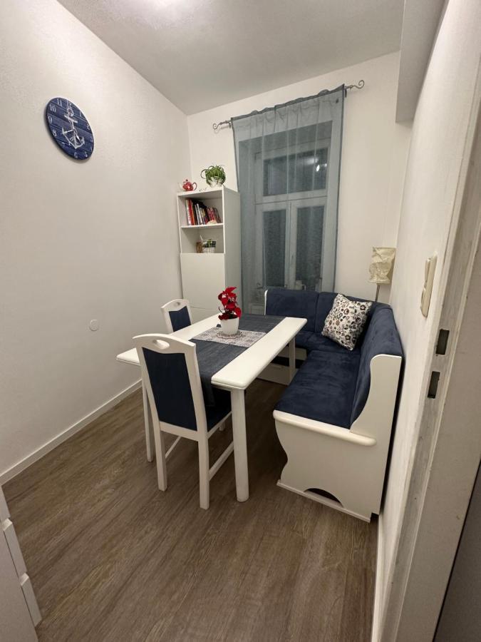 Cosy & Quiet In 17Th District Apartment Vienna Exterior photo